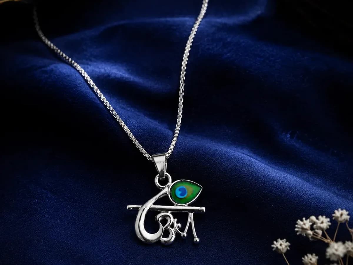 Om & Krishna